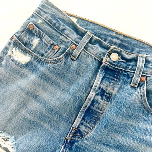 Levi's 501 Distressed Boyfriend Sz 27 NWOT - Picture 2 of 8